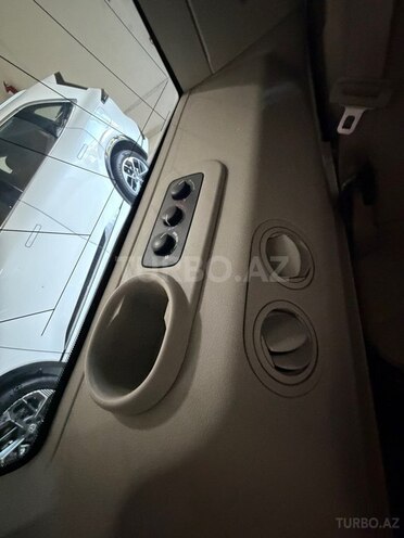Jeep Commander-14
