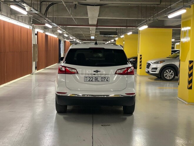 Chevrolet Equinox-4