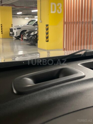 Chevrolet Equinox-12
