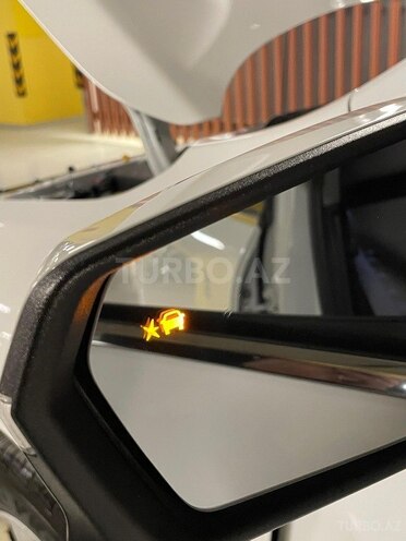 Chevrolet Equinox-18