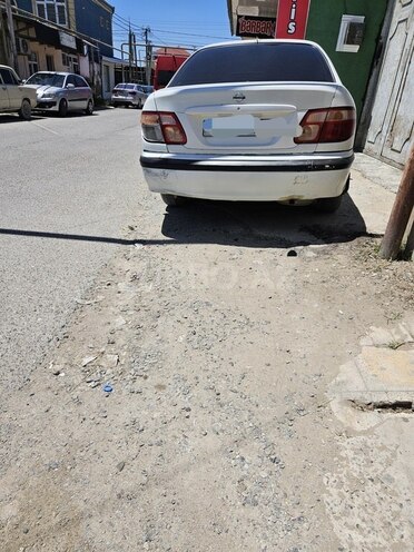 Nissan Sunny 2002, 485,000 km - 1.3 l - Bakı