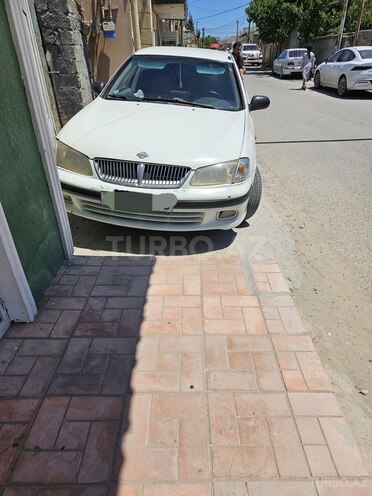Nissan Sunny 2002, 485,000 km - 1.3 l - Bakı