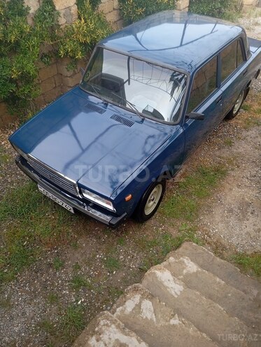 LADA (VAZ) 2107-2