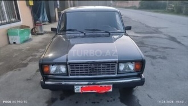 LADA (VAZ) 2107-1