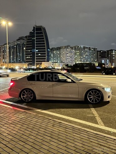 BMW 320d-4