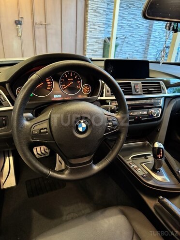 BMW 320d-13