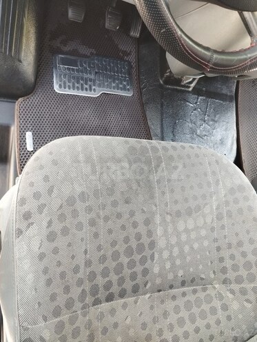 Ford Transit-11