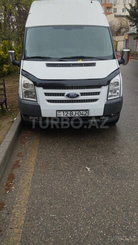 Ford Transit-1