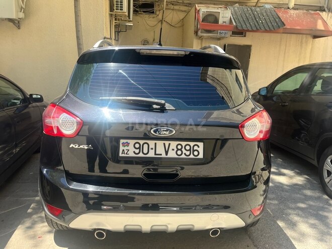 Ford Kuga-4