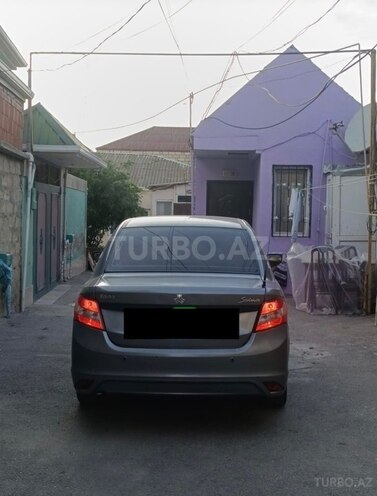 Saipa Saina-10