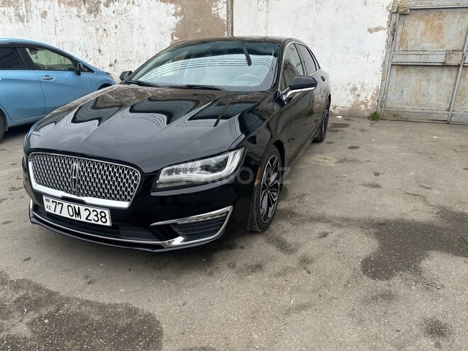 Lincoln MKZ-5