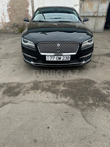 Lincoln MKZ-6