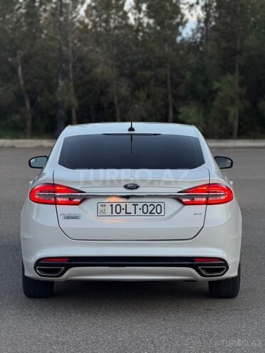 Ford Fusion (North America)-17