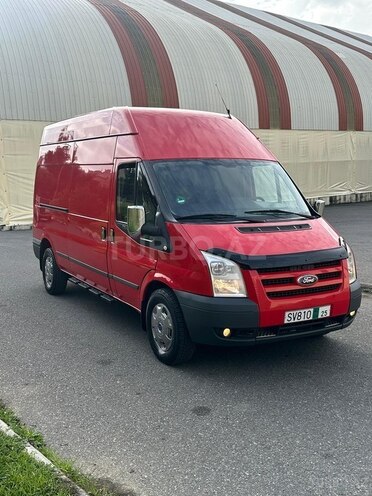 Ford Transit-3