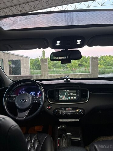 Kia Sorento-6
