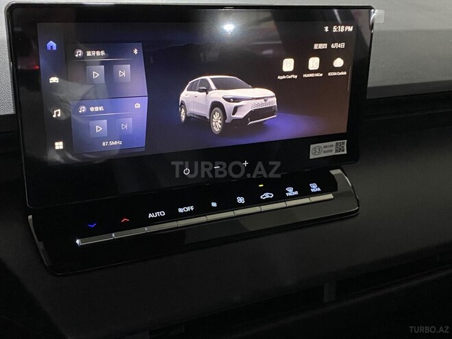 Toyota Corolla Cross-15