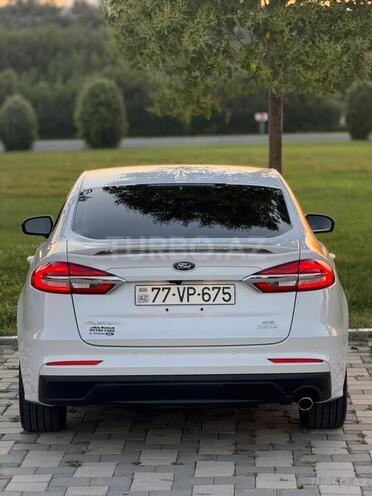 Ford Fusion (North America)-4