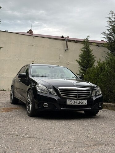Mercedes E 350-1