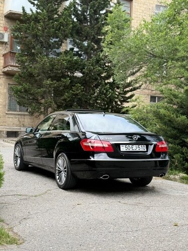 Mercedes E 350-5