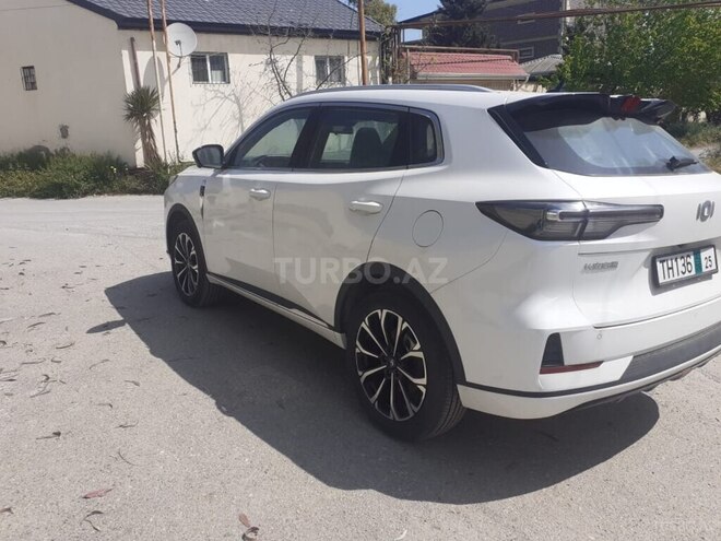 Changan Qiyuan Q05-6