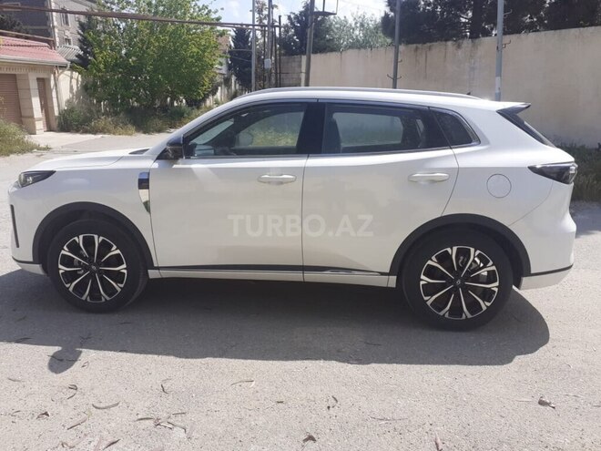 Changan Qiyuan Q05-5