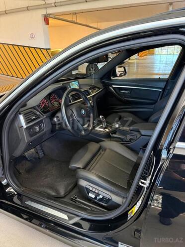 BMW 330e-8