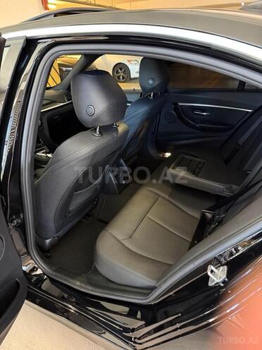 BMW 330e-6