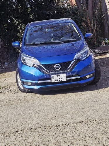 Nissan Note-1