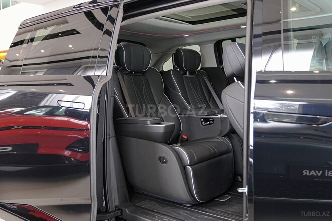 XPeng X9-21