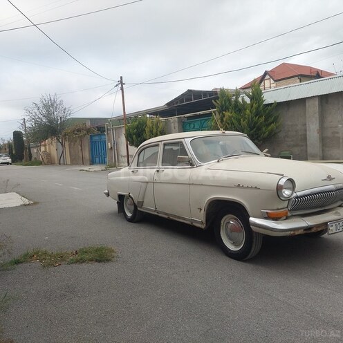 GAZ 21 "Volga"-3