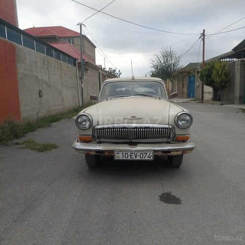 GAZ 21 "Volga"-1