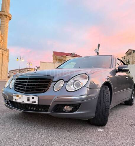 Mercedes E 350-1
