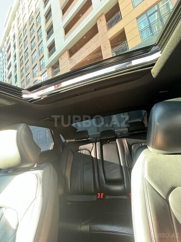 Lincoln MKZ-12