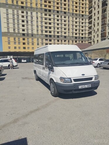 Ford Transit-1
