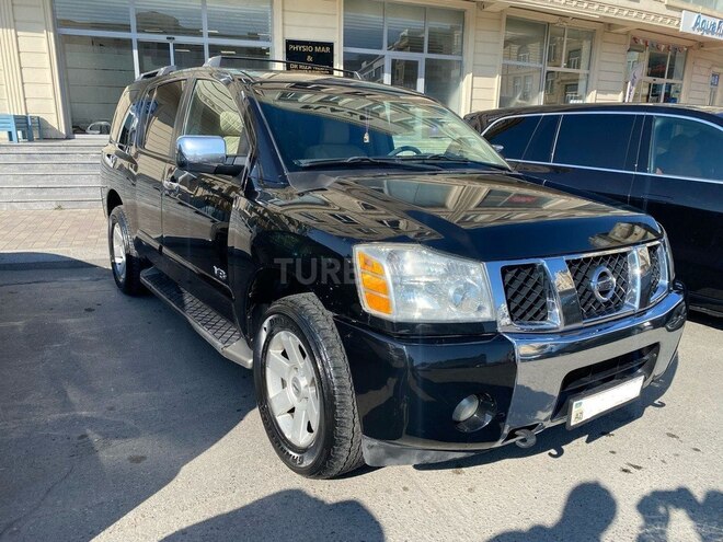 Nissan Armada-10