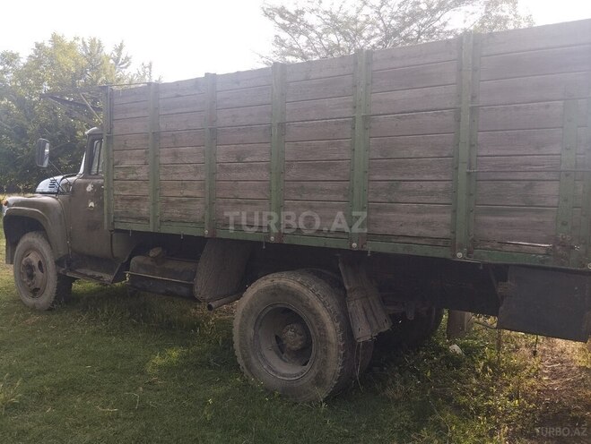 ZIL 130-8