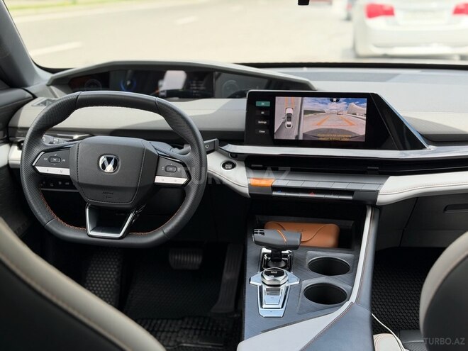 Changan Uni-V iDD-3
