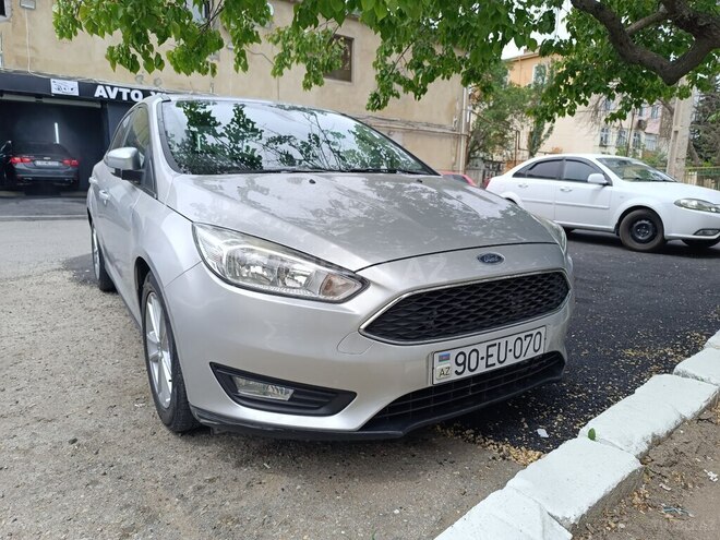 Ford Focus-3