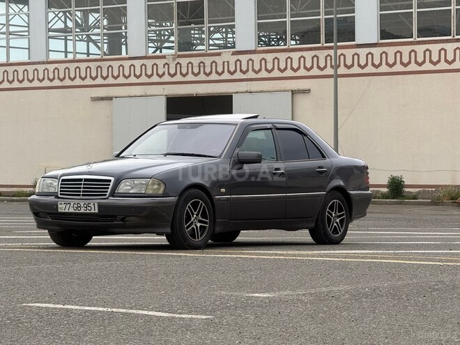 Mercedes C 240-4