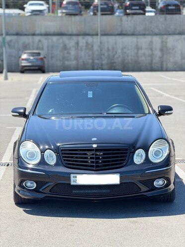 Mercedes E 350-1