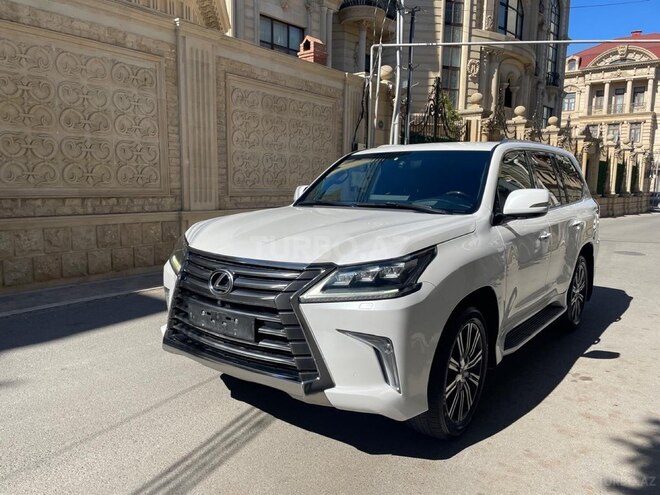 Lexus LX 450d-1