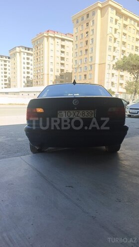 BMW 320-4