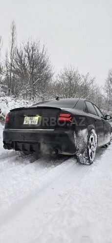 Audi A4-2