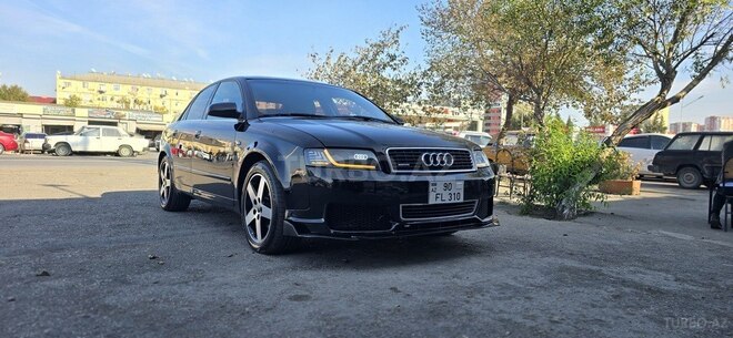 Audi A4-12