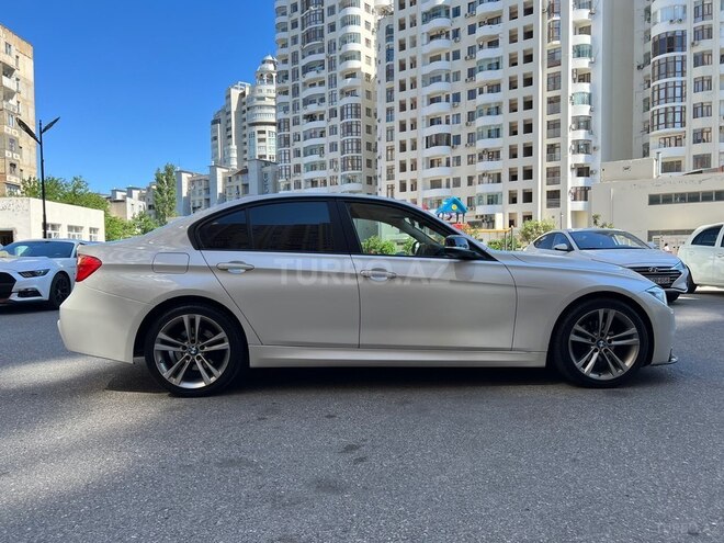 BMW 320-6