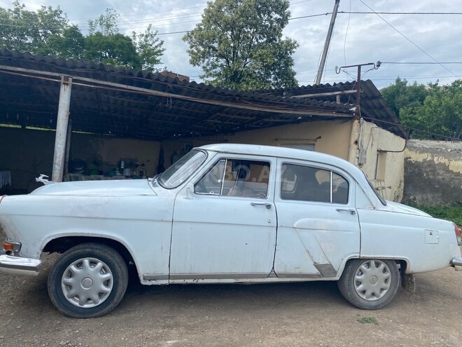GAZ 21 "Volga"-6