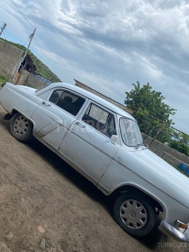 GAZ 21 "Volga"-3