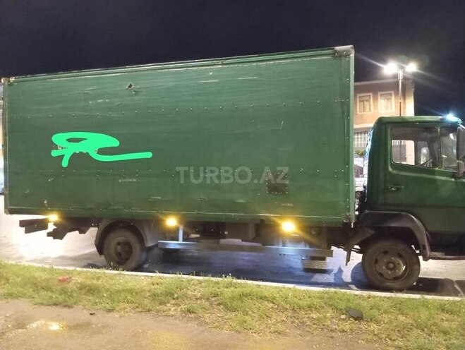 Mercedes Atego 814-9