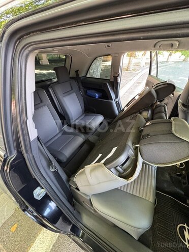 Opel Zafira-14