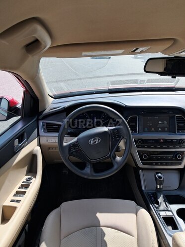 Hyundai Sonata-7